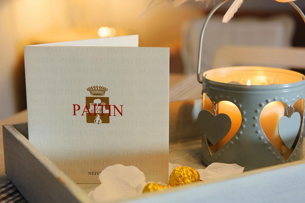Agriturismo Paitin ألبا الغرفة الصورة